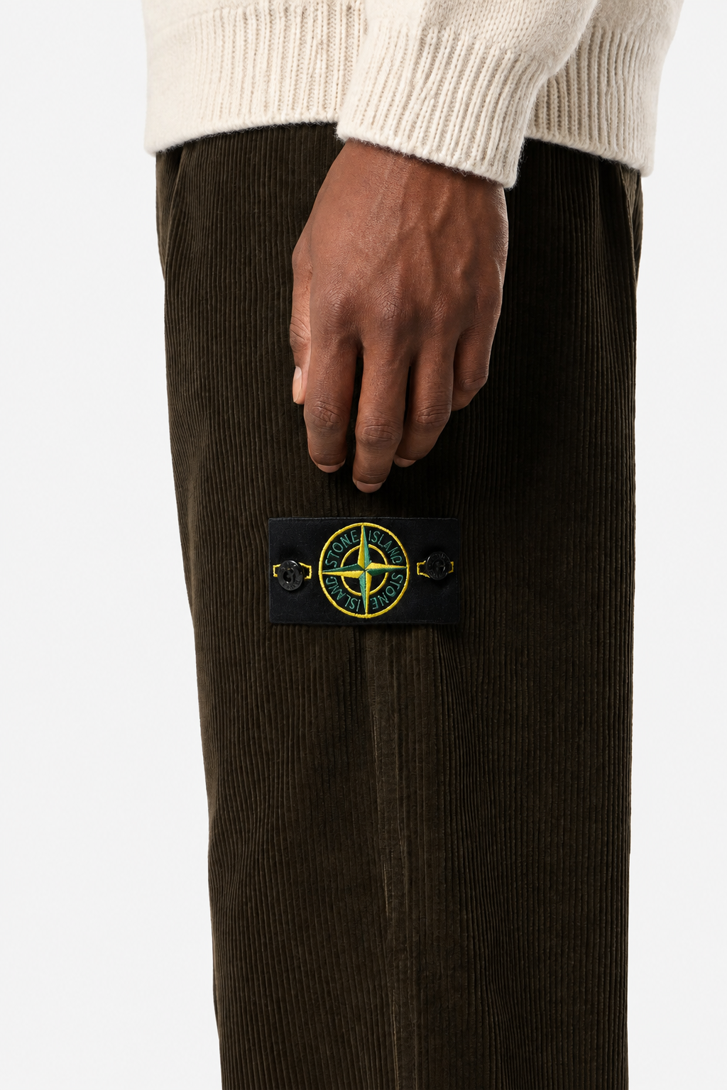 Chino kalhoty regular fit s kontrastní kapsou